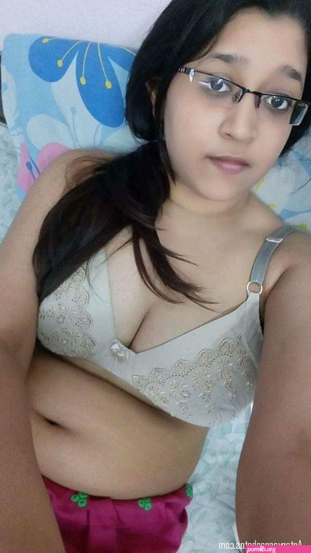 sexy desi boobs pics