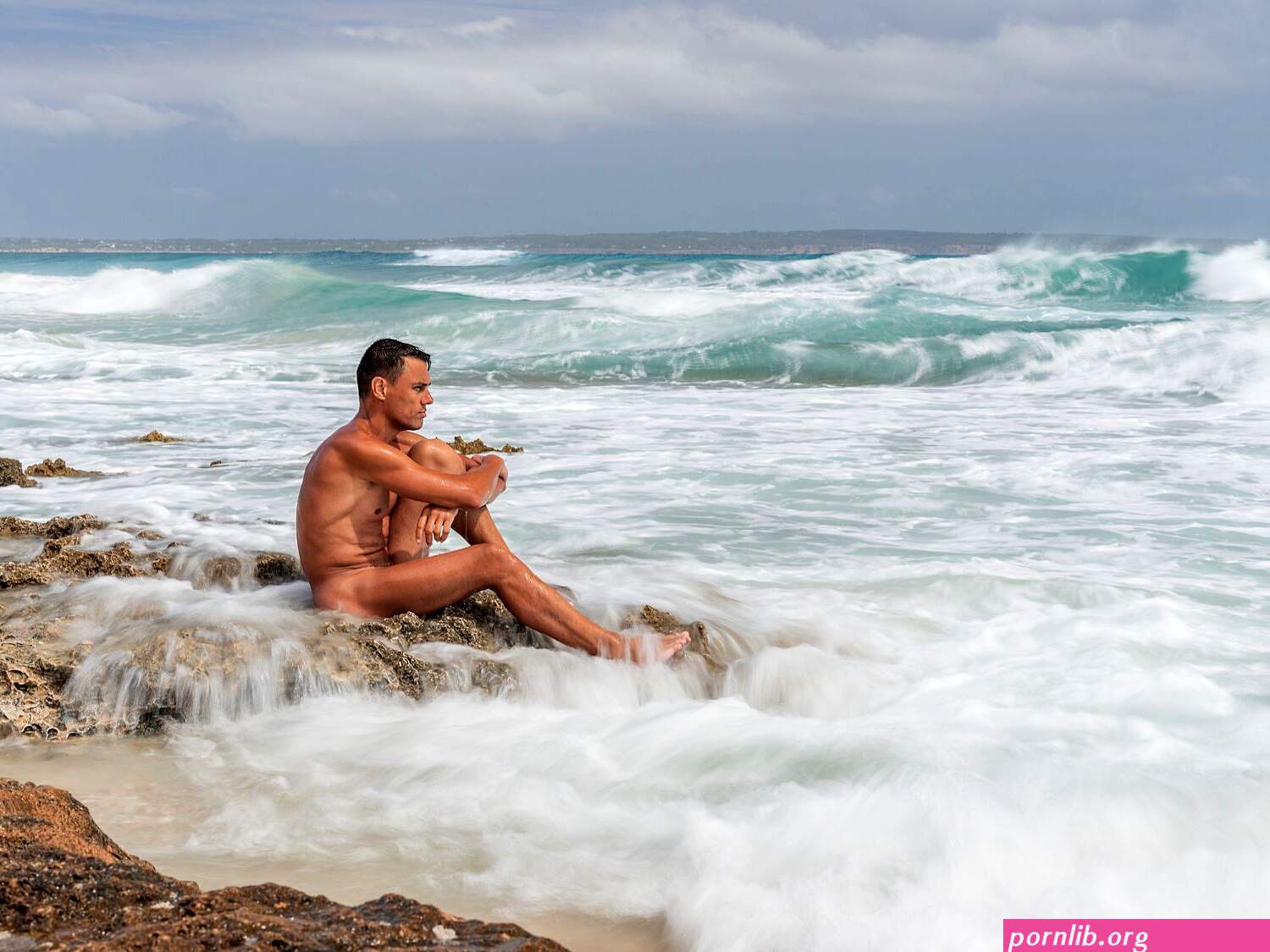 nide beach pics