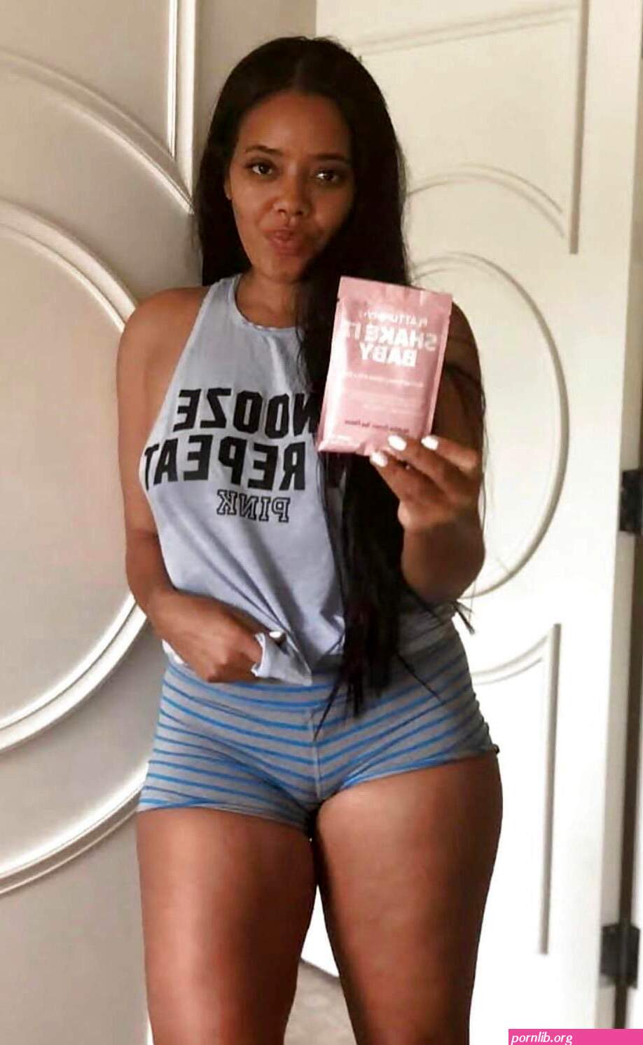 lil cameltoe