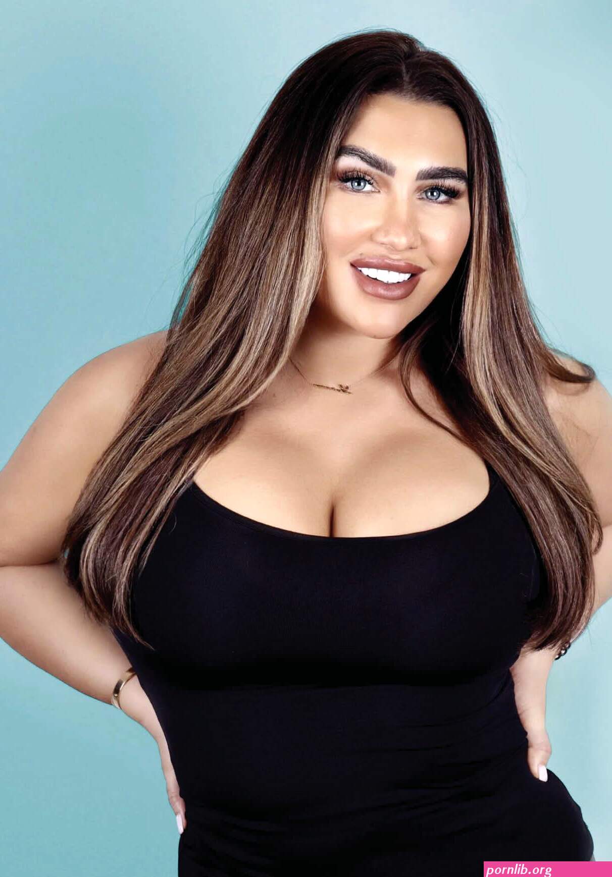 masive boobs