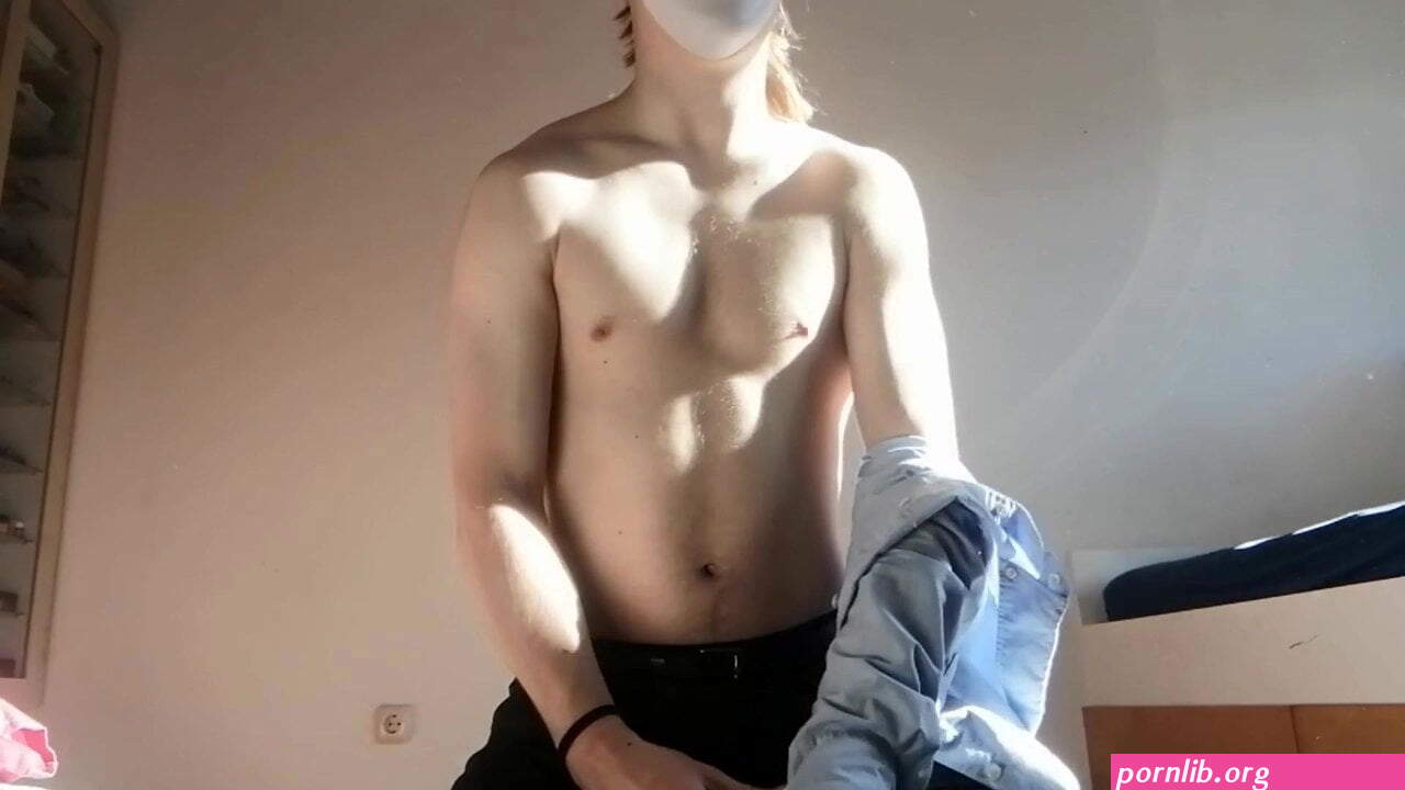 YoungGuyRou Faproulette смотреть онлайн