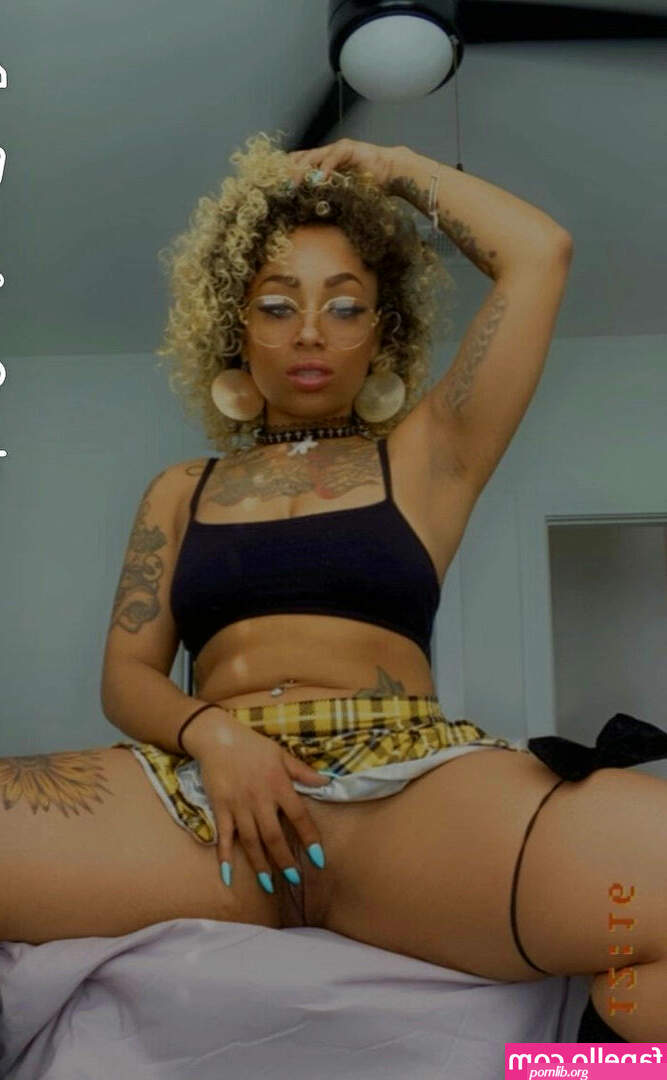 Ishmcfly / helloomcfly Nude Leaked Photo #8
