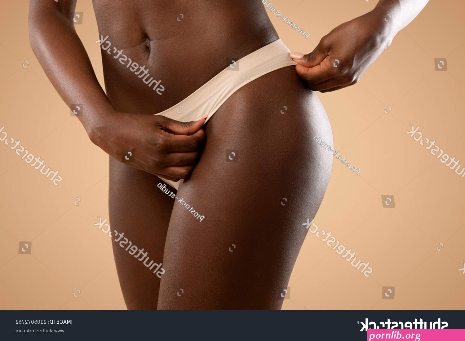 29,080 Bikini Line Images, Stock Photos & Vectors | Shutterstock