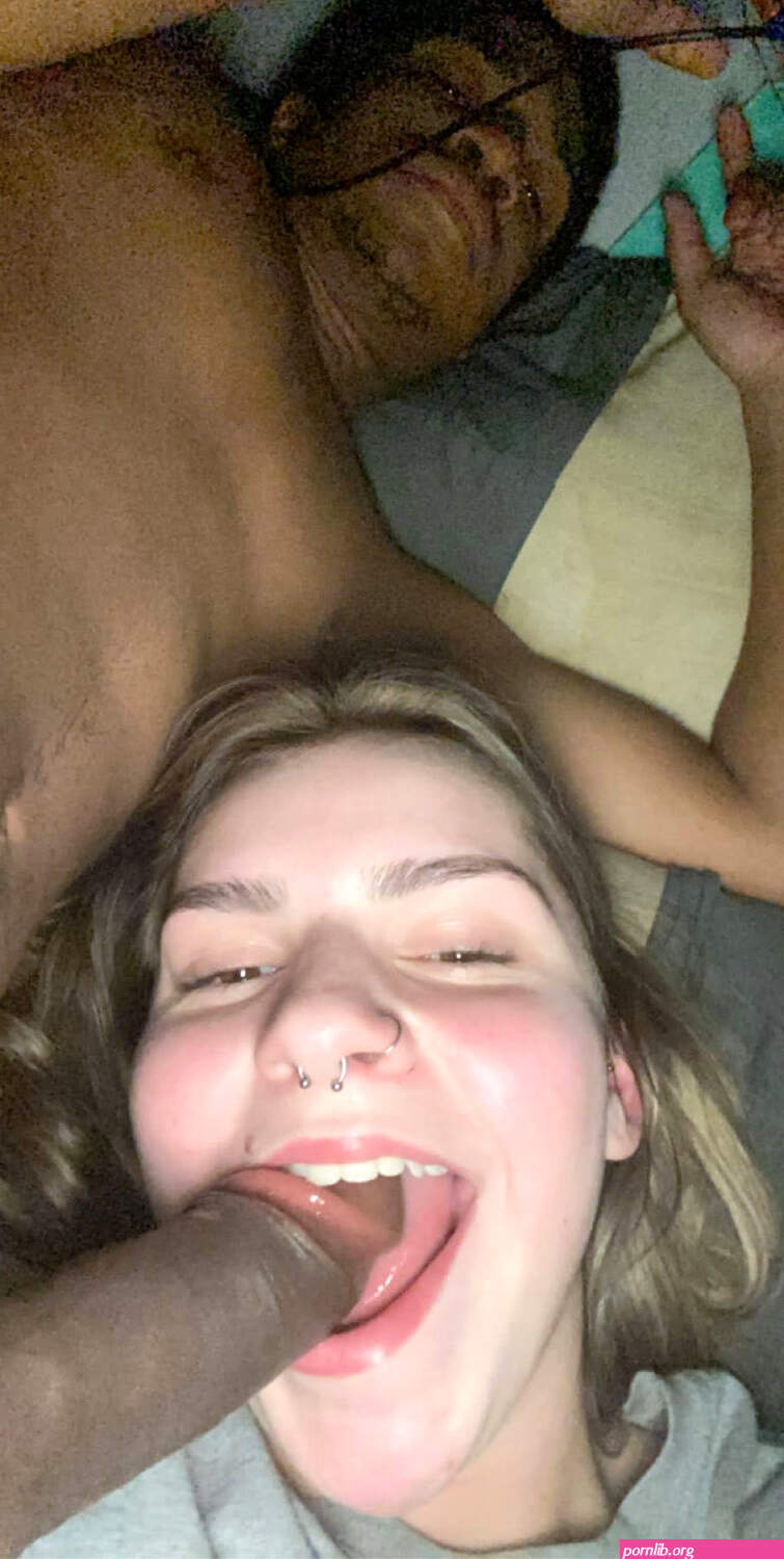 18YO BBC LOVER 😍 MEGA