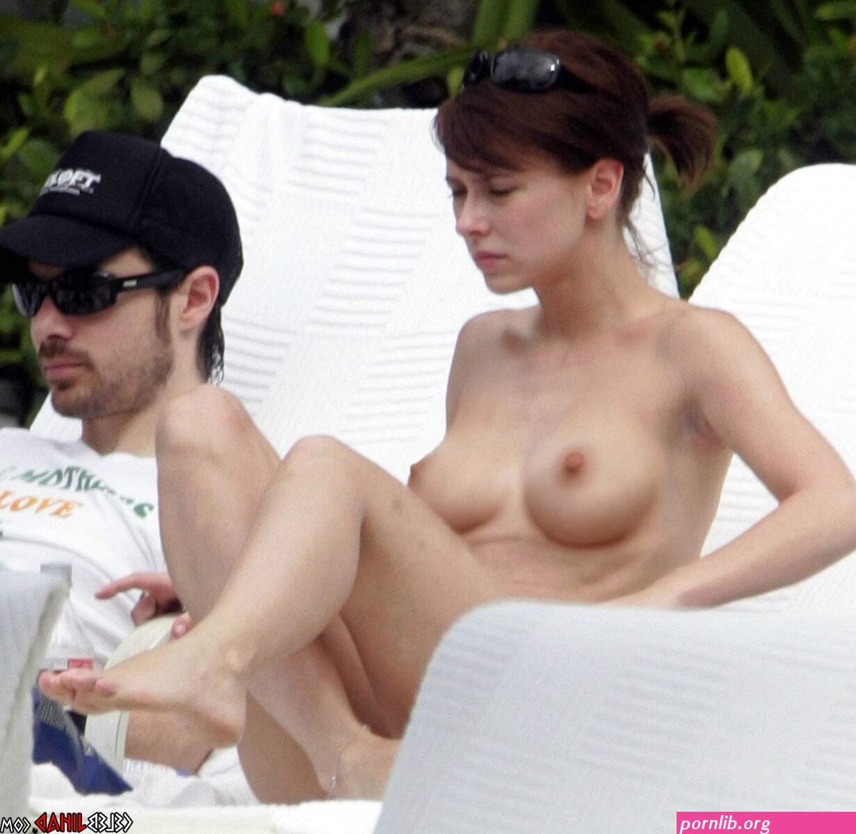 Jennifer Love Hewitt Nude Candids And Full Frontal Outtake Uncovered