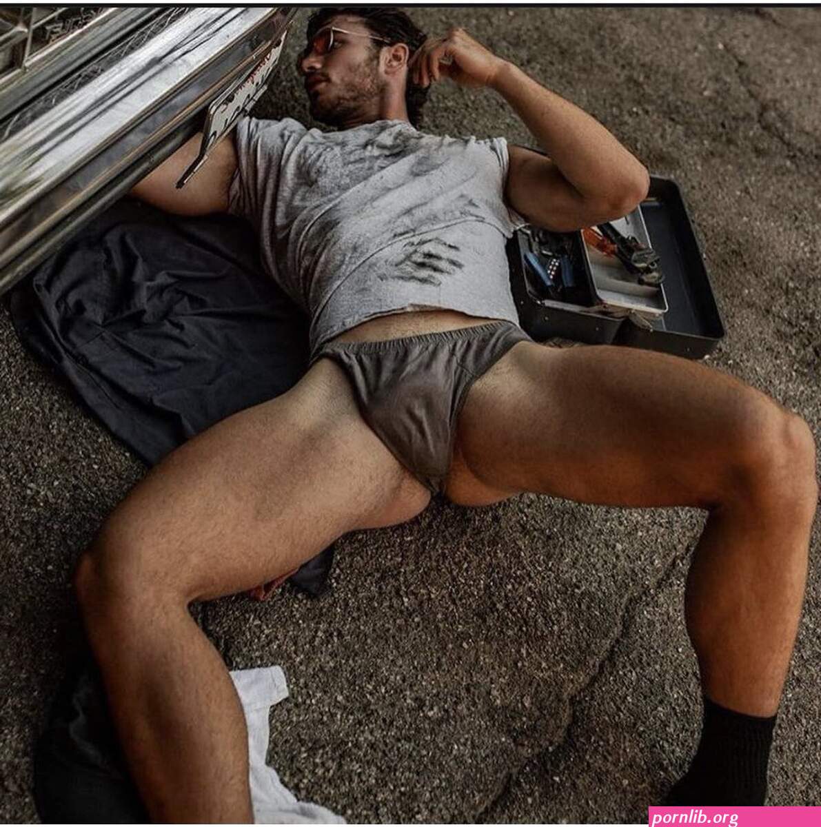 A z men nude