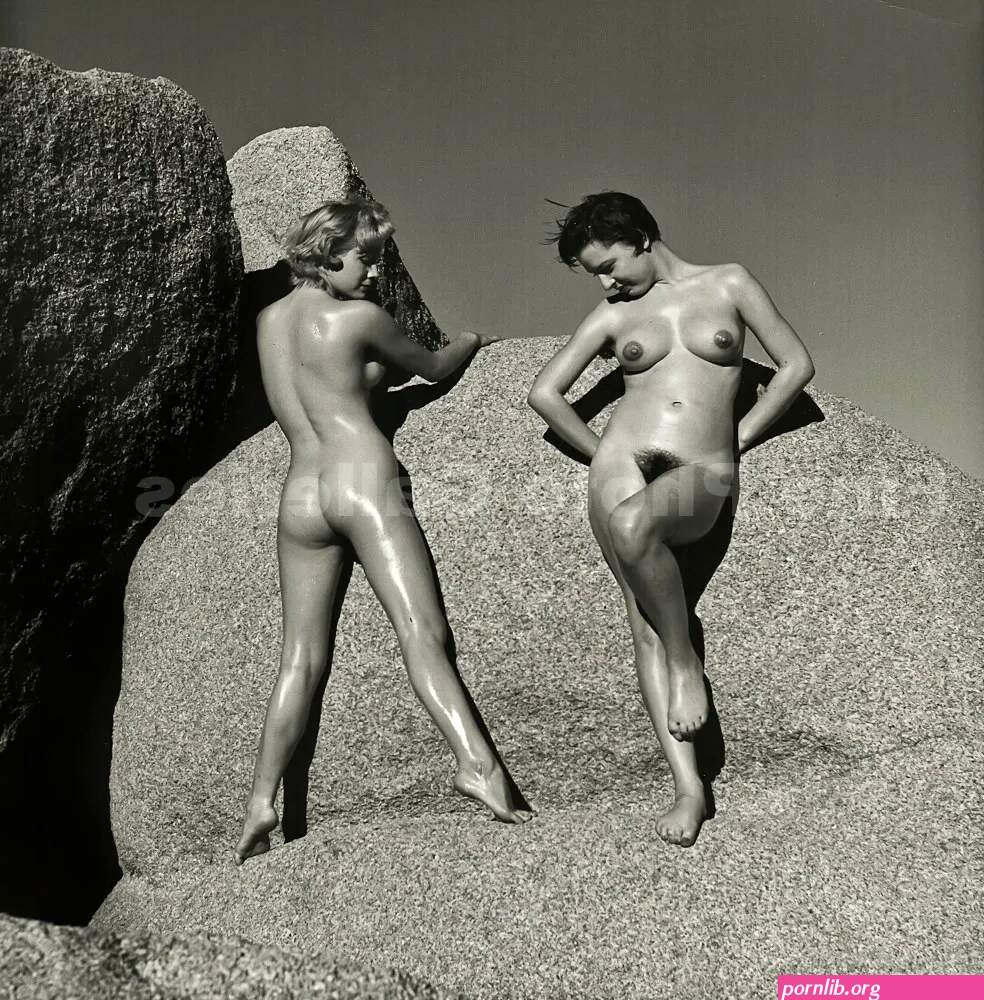1950s Original ANDRE DE DIENES 2 Female Nude Models Vintage Silver Gelatin Photo