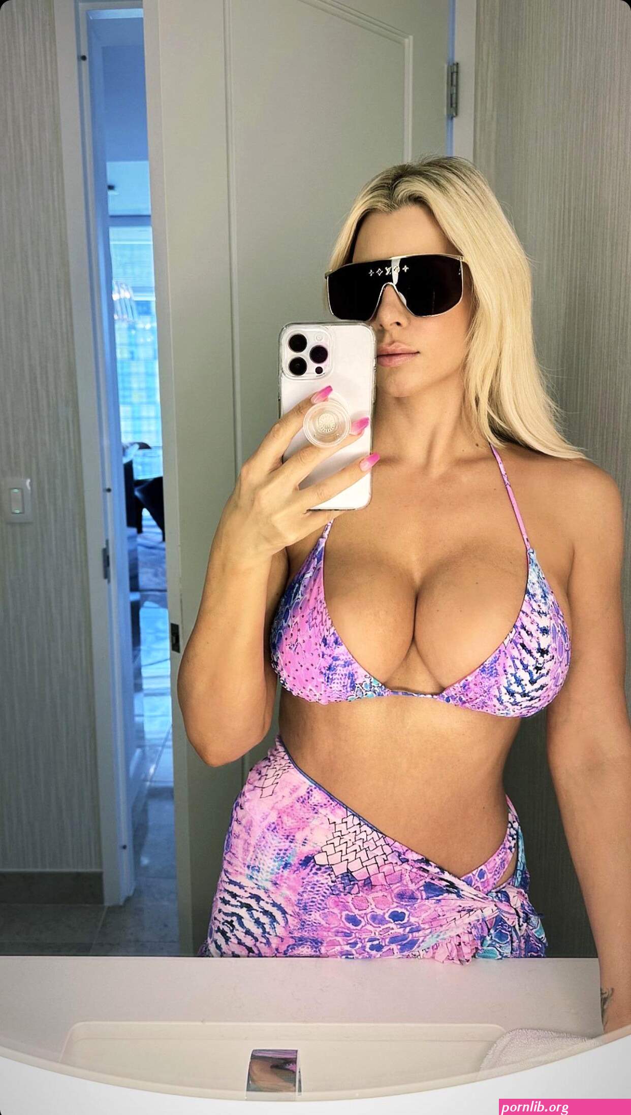 wrestlingwiththehorny on X: need to oil up Maryses milf tits and fuck them