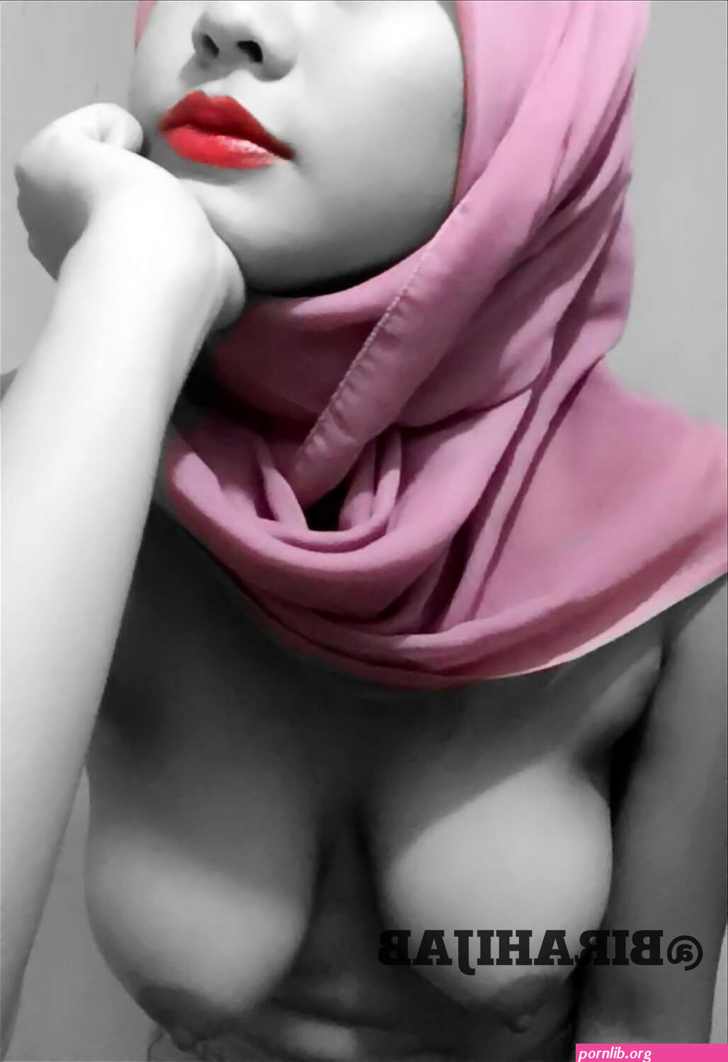 JP-0052 Mpuseh Indonesia Hijab bitch