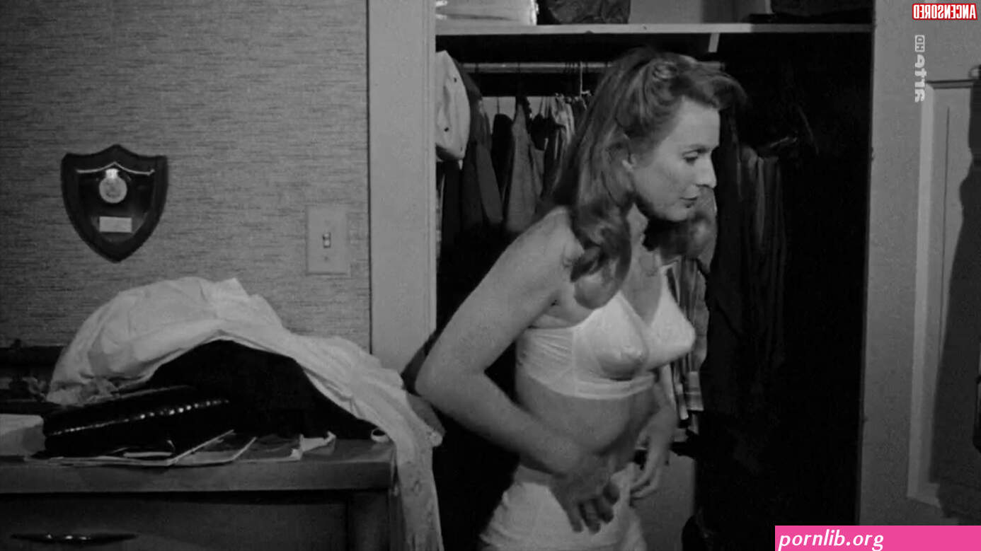 Naked Cloris Leachman in The Last Picture Show ANCENSORED