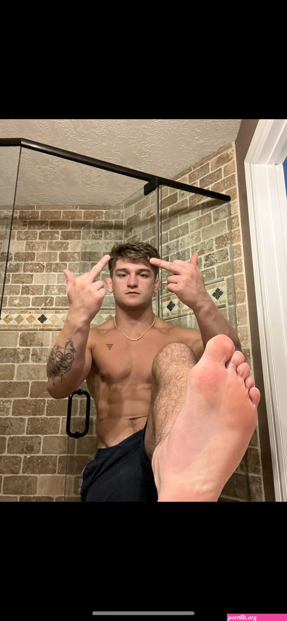 mastercolton69 8k on X: Who wants to lick these soles?