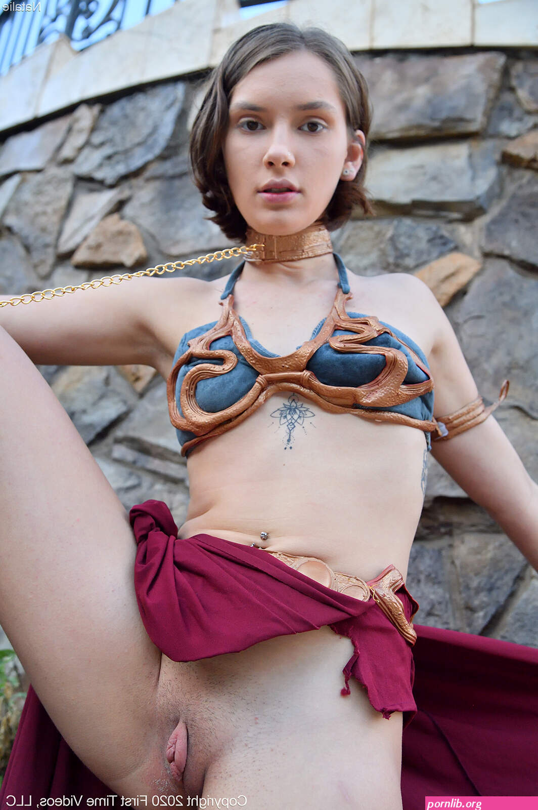 Natalie Nude. Princess Leia Theme. Rating 7.1010