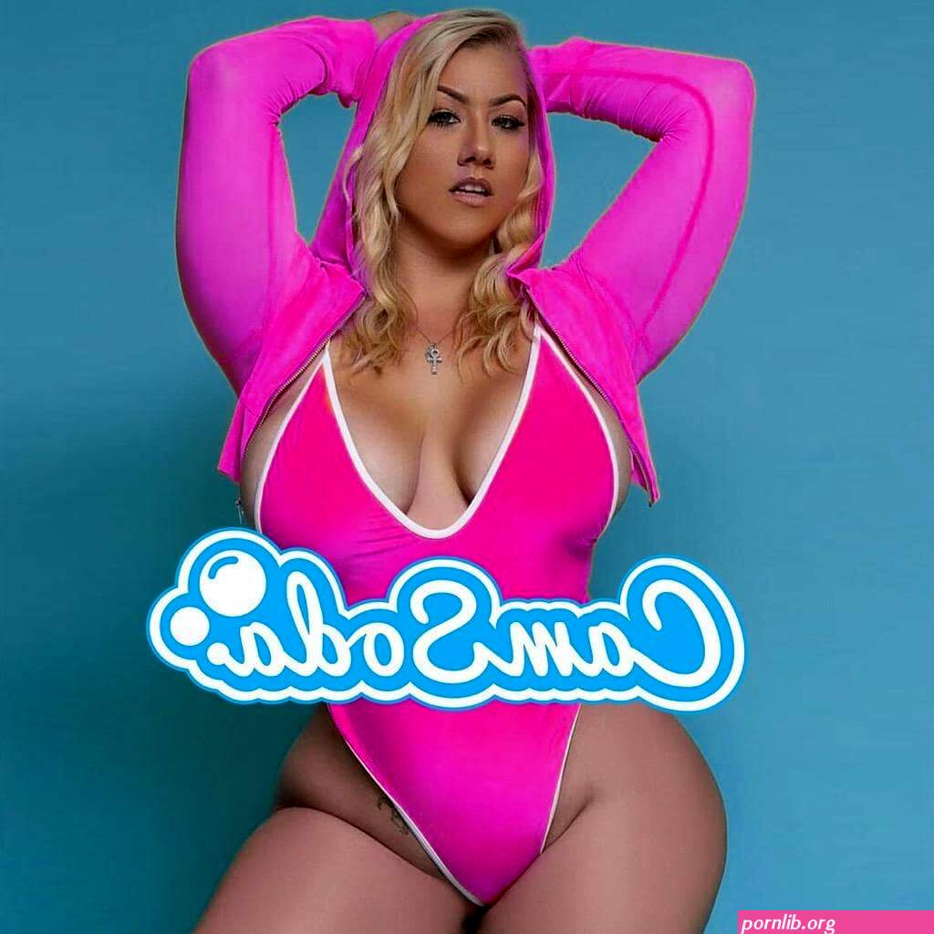 Rylee Raye on CamSoda
