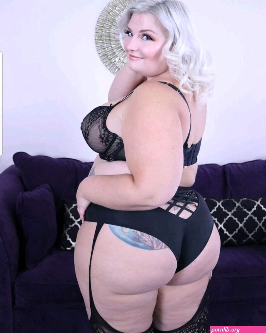 tiffany star on X: gniflog37k LindseyPelas I weigh almost 300lbs and Im doing just fine. The plus size market is growing she would be beautiful at any size and she would continue