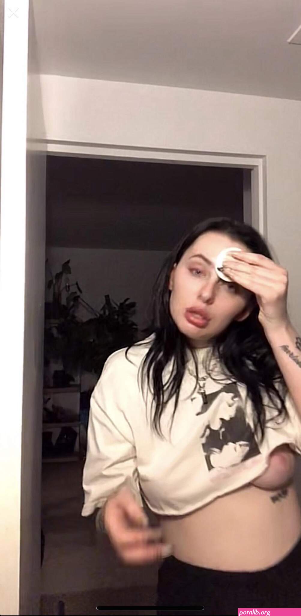 nipslovers on X: Tiktok girls be doing the most nipslip