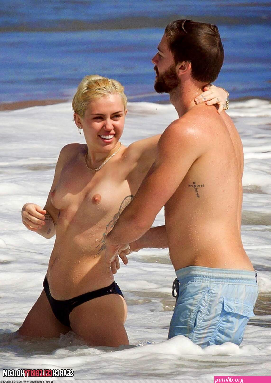 Pic. Photos Bikini Candid Miley Cyrus Topless Hawaii 246628B