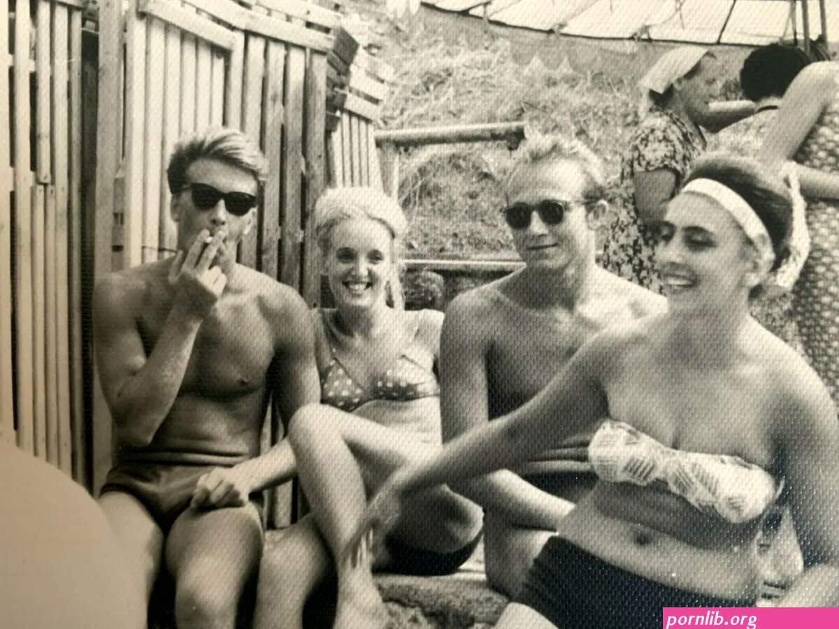 Girl Woman Bikini Bra Swimsuit Topless Man Vintage Ussr Soviet Photo 1970-1980