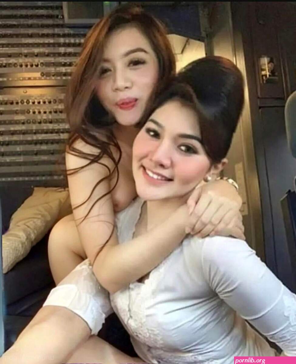 gadisbugil