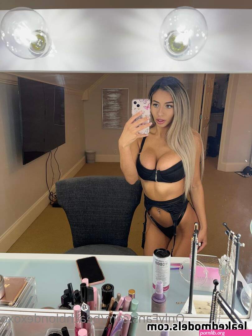 Milaharperxoxo Nude Leaks OnlyFans