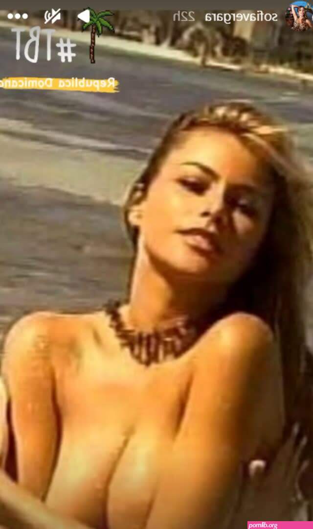 Sofa Vergaras Topless Throwback Photo Shows Shes Always Been a Confident Queen