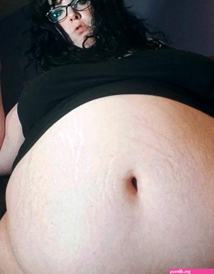 creampuff on X: you dig a huge gut right?