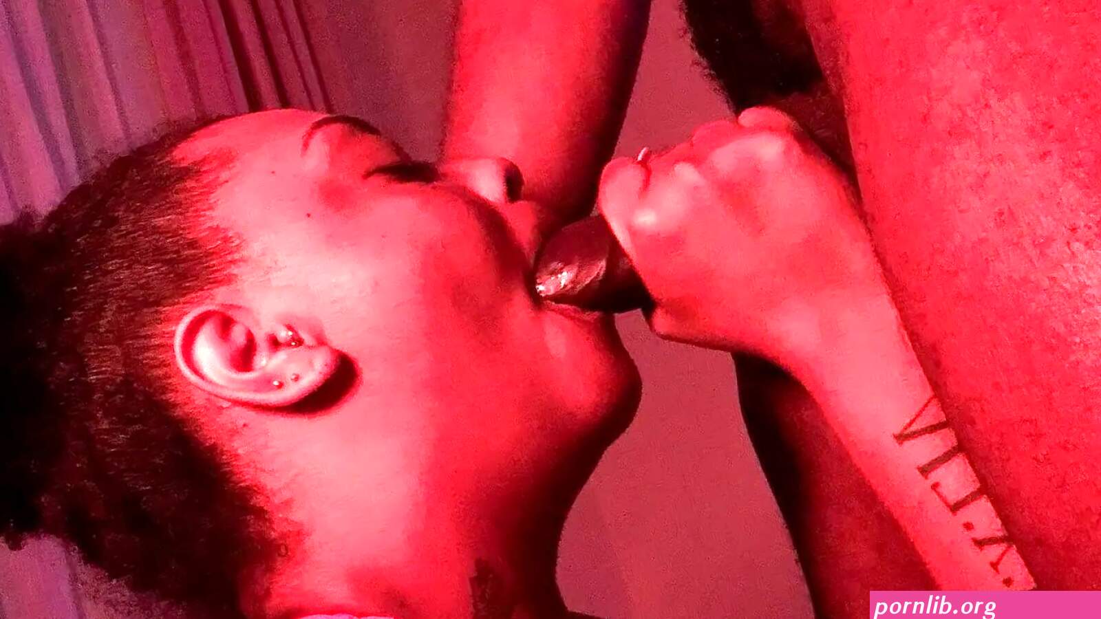 Stripper deepthroat