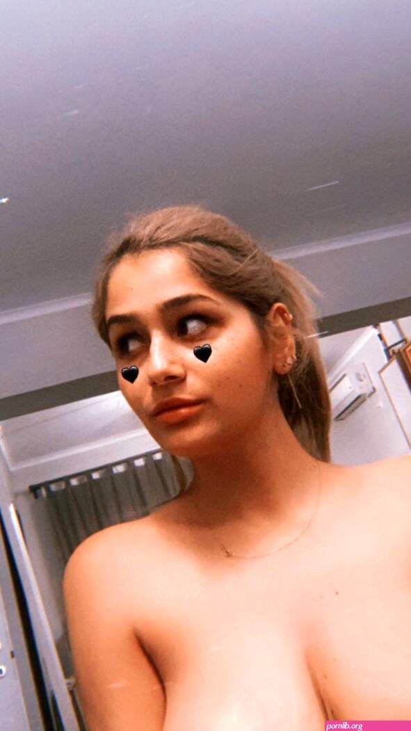 Julia Tica Nude Tits Play Video Leaked