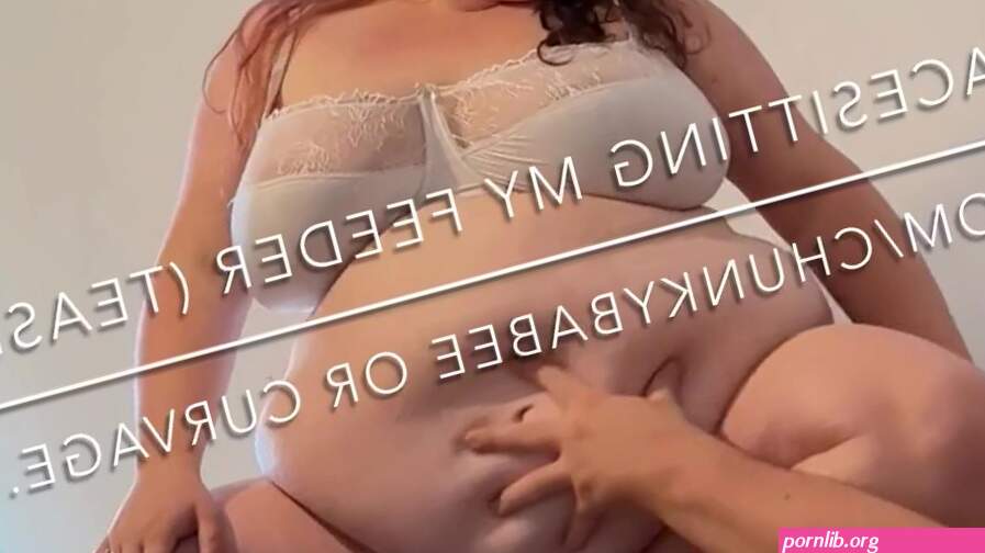 330lb BBW FEEDEE FACESITTING! Crushing my feeder!