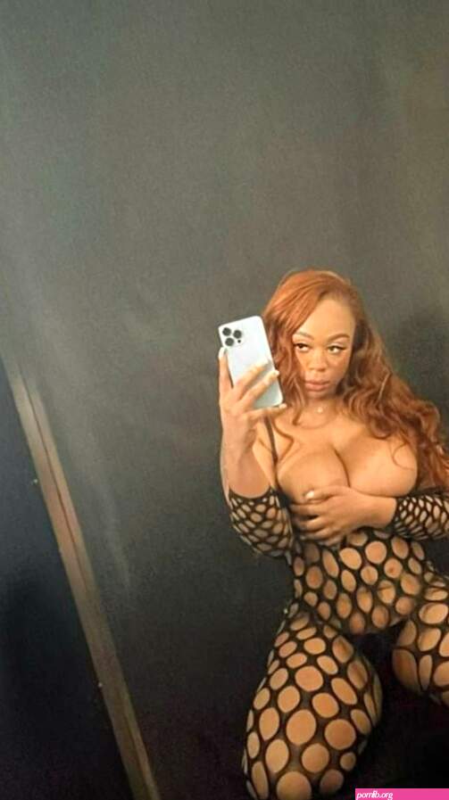 Dee Dee Davis