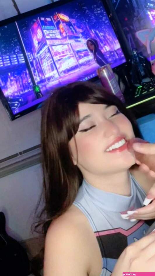 Lilwaifulia OnlyFans Video 8