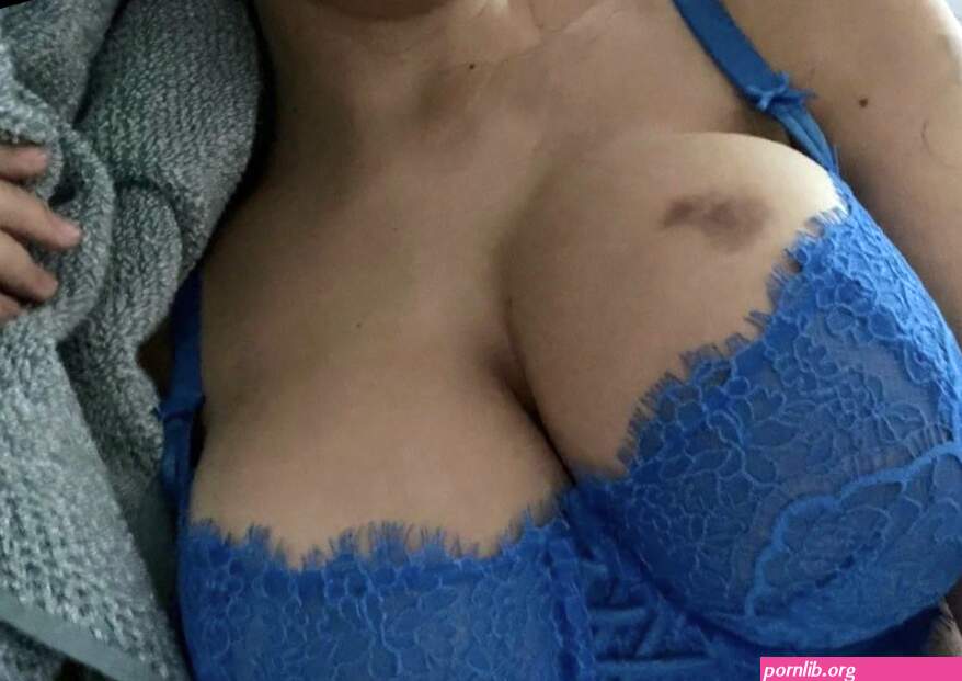 Sofia Gomez Huge Sexy Boobs