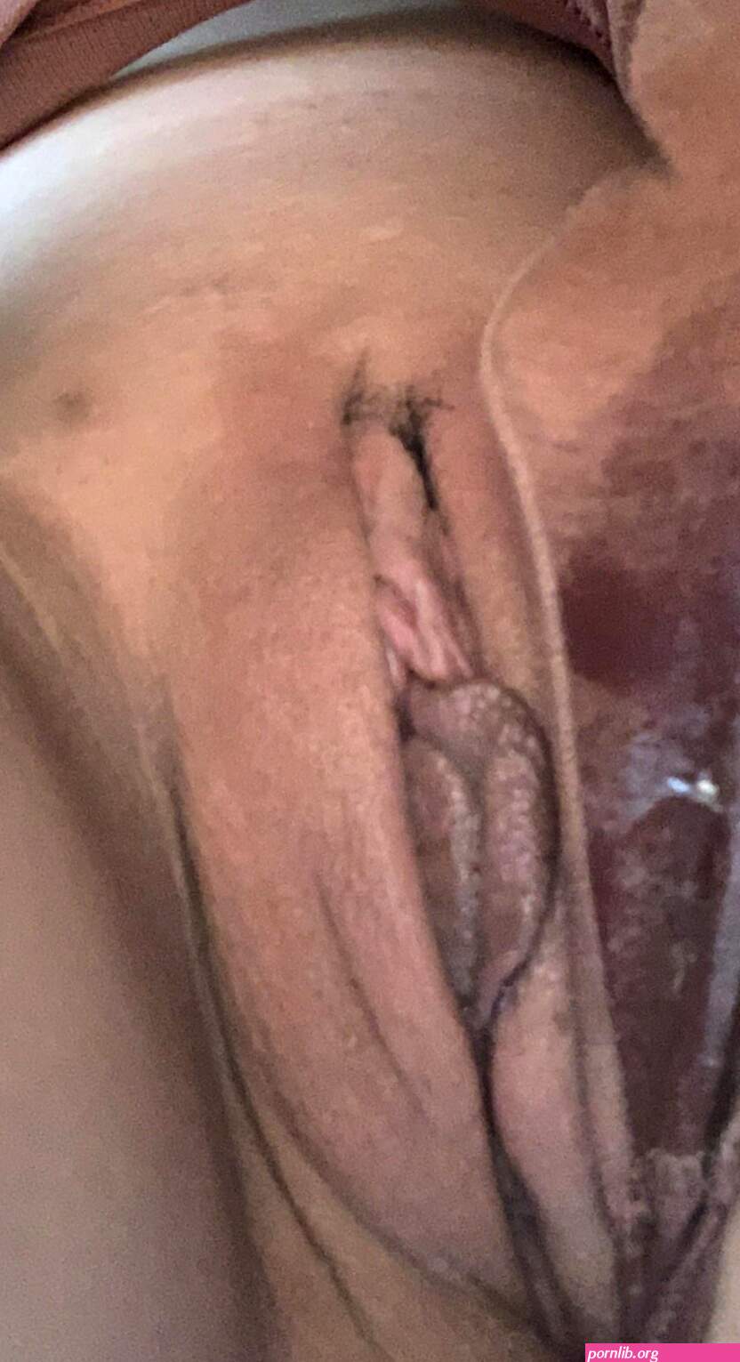 This is how a whole morning syntribating looks like. My wet pussy needs a good massage right now f