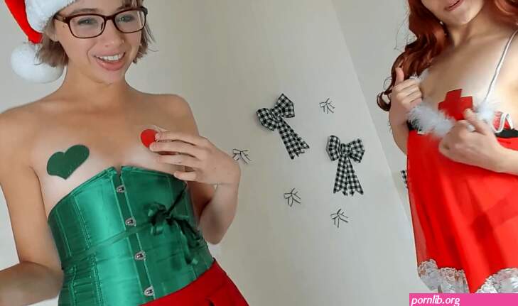 5 Hot Camgirls Worth Watching This Festive Season