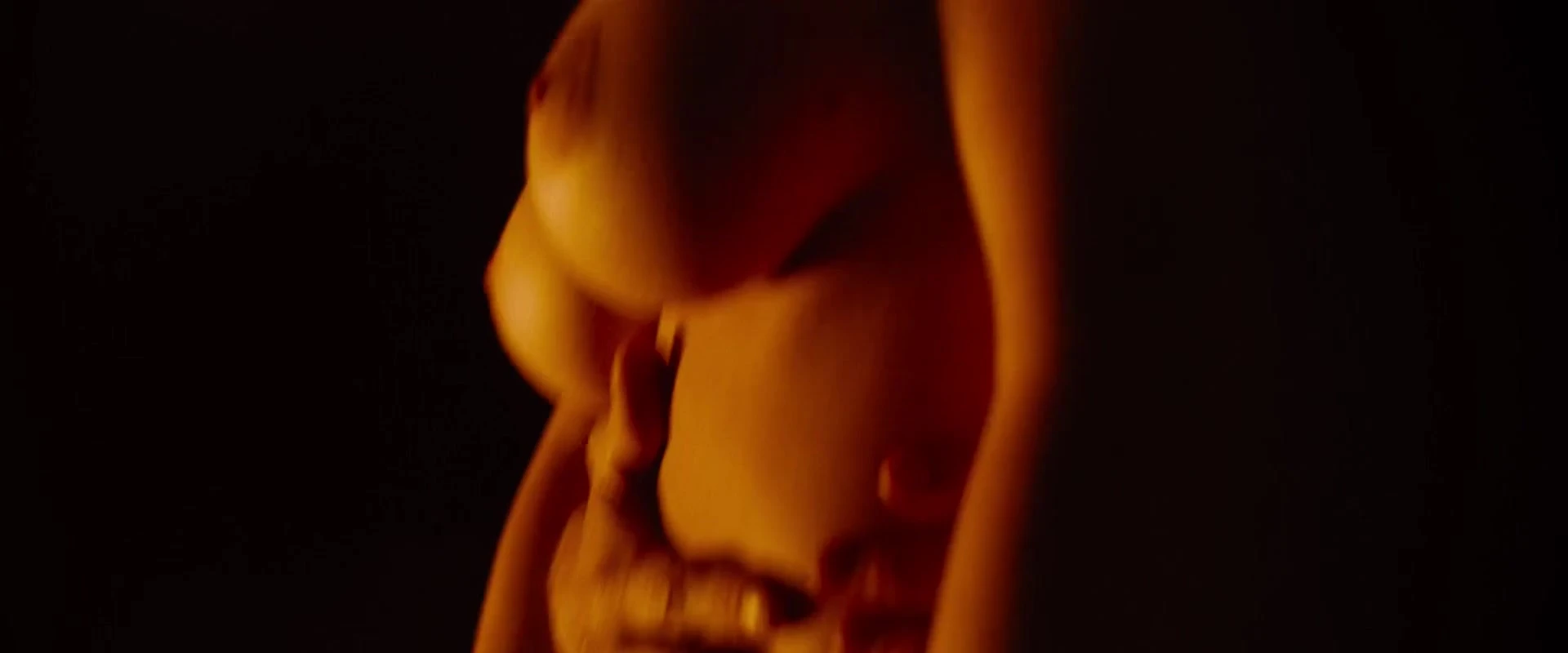 Hannah Murray Dayle McLeod Kayli Carter Marianne Rendon Julia Schlaepfer