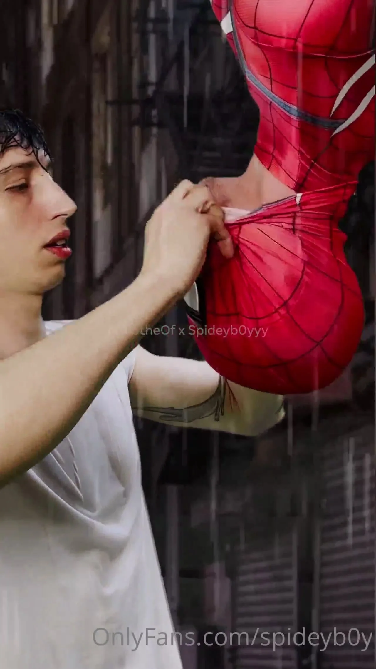 Spiderman gets fucked