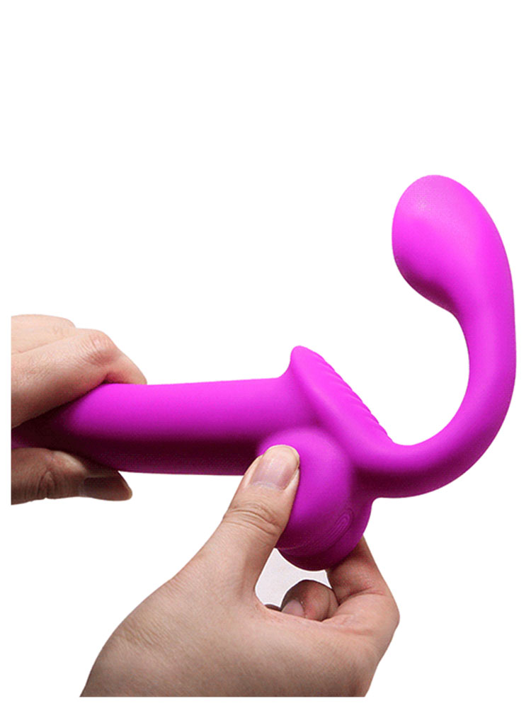 Squirting Strapless Strap-On