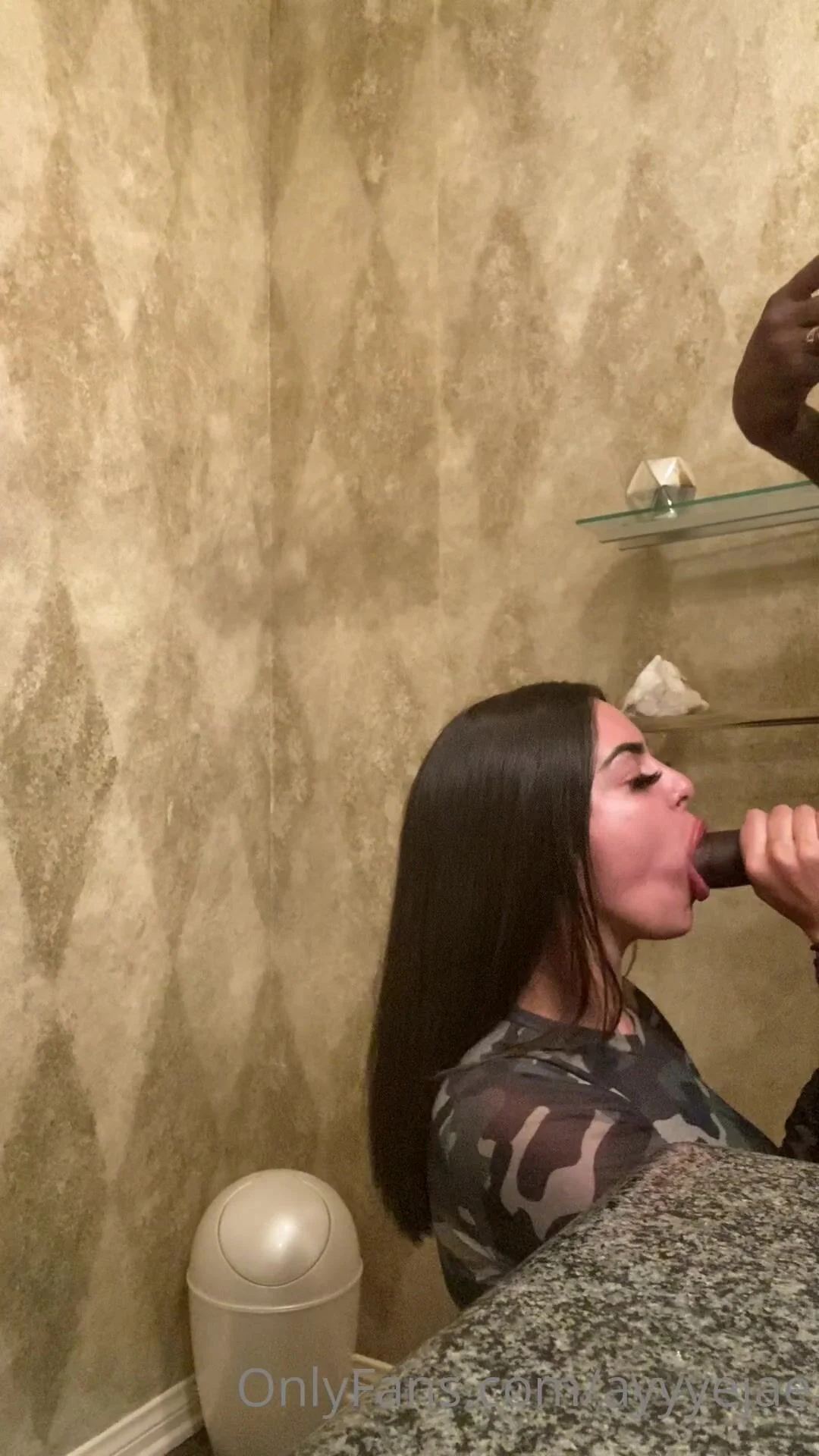 Ayyyejae ONLYFANS BBC Blowjob