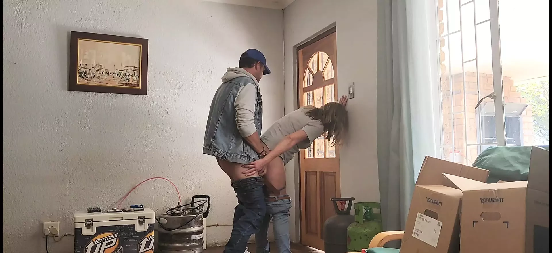 Caught My Stepmom Cheating and Fucking the Pizza Guy: Amateur Amateur Porn
