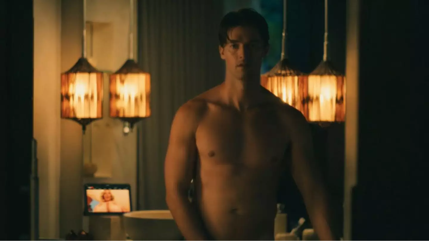 People seriously creeped out after seeing Patrick Schwarzeneggers manhood in first episode of White Lotus