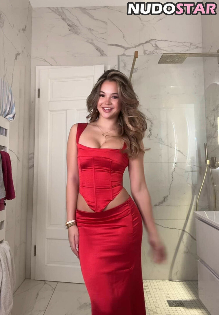 coco.carol cocobasics cocomom95 Nude Leaks OnlyFans Photo 2