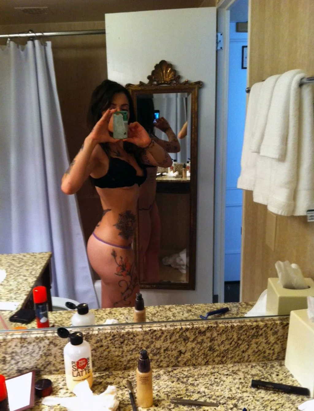 Sarah Shahi Nude LEAKED Pics and Porn