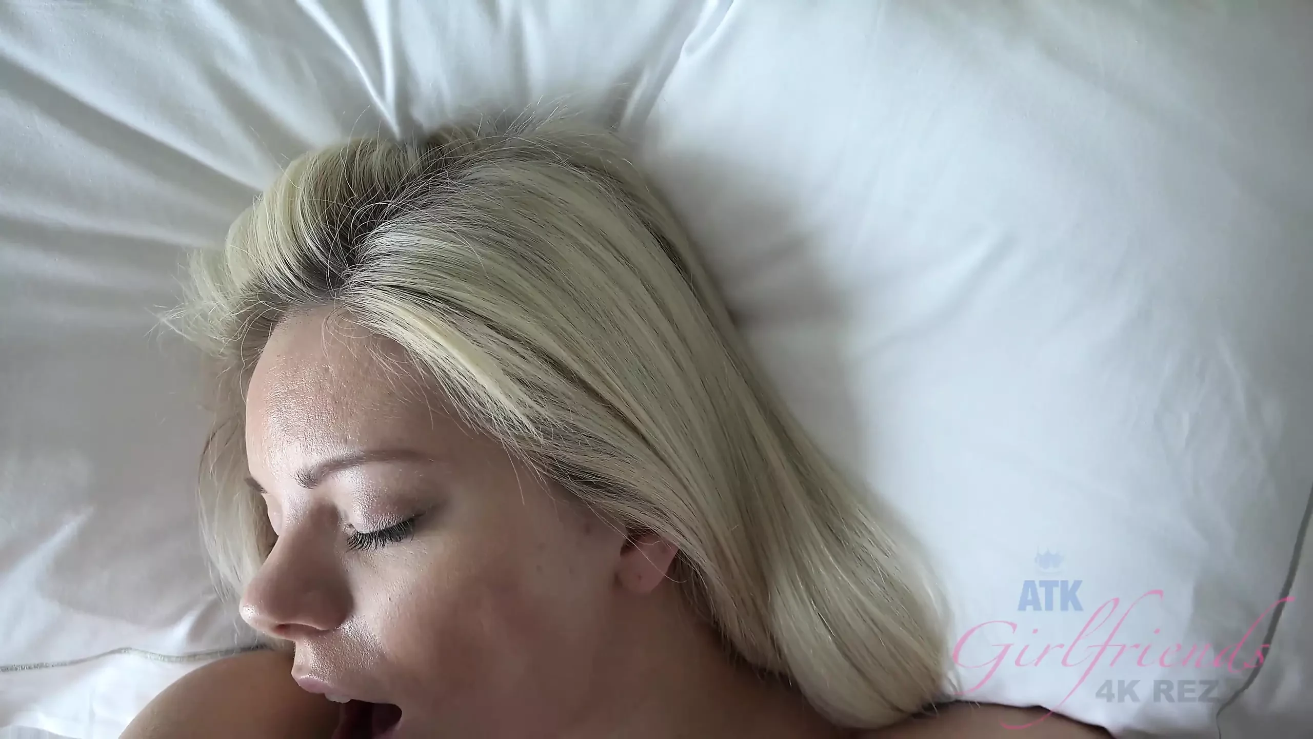 You Treat Trisha in the Morning with some Pussy Eating: Anal Anal Porn
