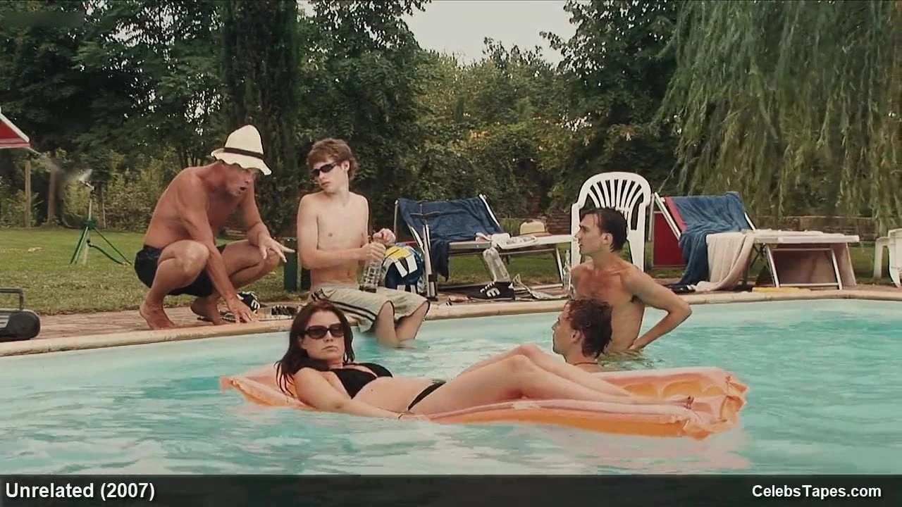 Emma Hiddleston Kathryn Worth Nude and Bikini Video: Babe Babe Porn