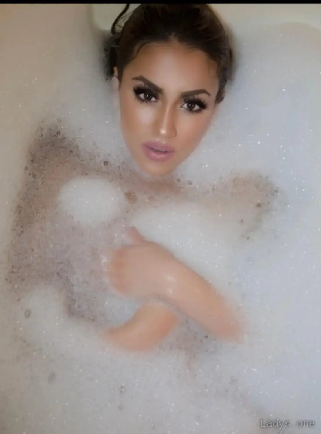 Escort model JASMINE MONRAY