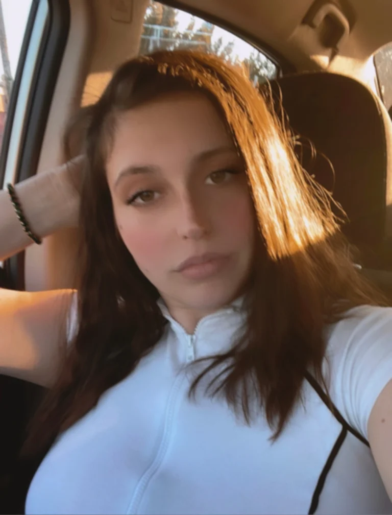 xxxivee OnlyFans