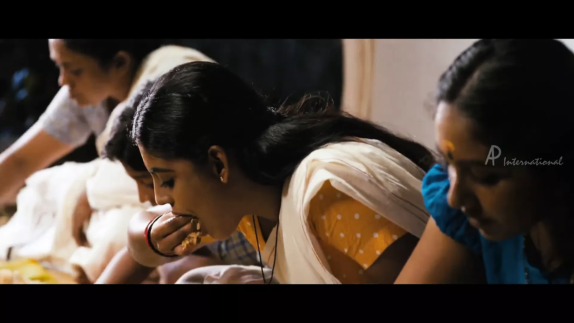 Reba Monica John Malayalam Actress Porn Videos