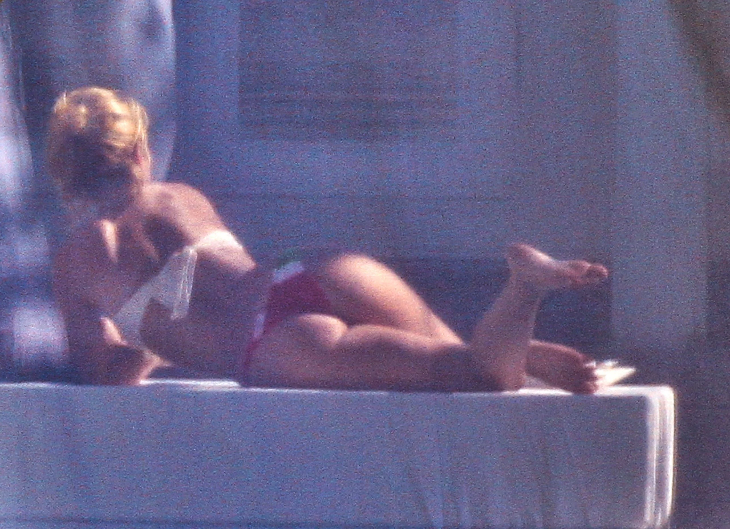 Shakira Nude Photos Videos
