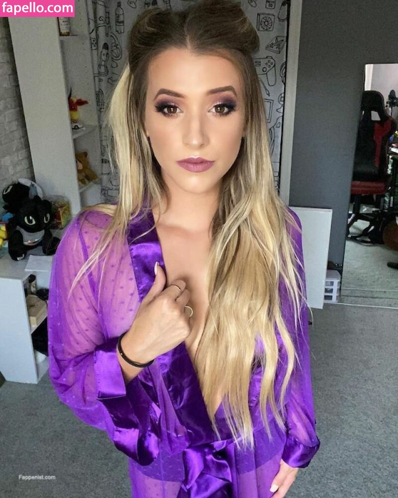 SweeetTails Nude Leaked OnlyFans