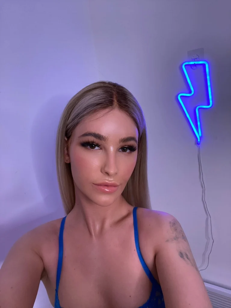 rosie-cheeks OnlyFans