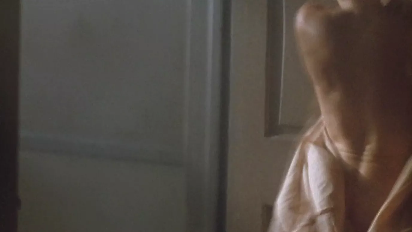 Last Man Standing 1996 Nude Scenes Pics Clips ready to watch